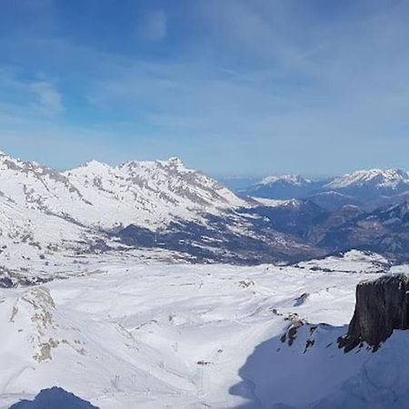 Appartement Au Pied Des Pistes La Joue du Loup Exteriér fotografie